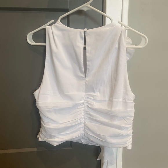 Abercrombie White Ruffle Set - Size Small - Worn Once - Picture 5 of 8